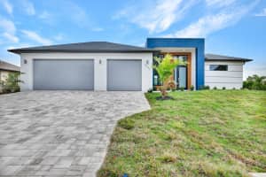 15133 Amsterdam, Port Charlotte, FL 33981 - MLS#F10513568