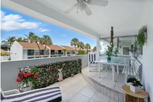 320 S Surf Rd 201, Hollywood, FL 33019 - MLS#F10513575