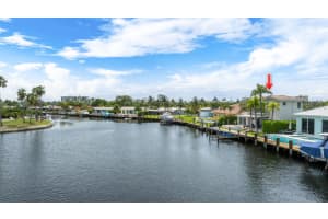 621 SE 10th St, Pompano Beach, FL 33060 Sold 09/05/25