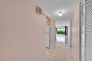 860 SE 6th Ave 304, Deerfield Beach, FL 33441 Sold 11/21/25
