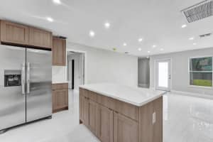3721 N 66th Ave, Hollywood, FL 33024 - MLS#F10513637