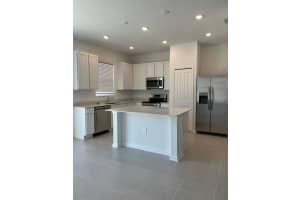 2584 skyline loop, Kissimmee, FL 34758 - MLS#F10513676