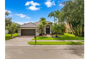 7098 Nw 111th Ter, Parkland