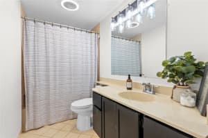 413 Live Oak Ln 413, Boynton Beach, FL 33436 Sold 09/18/25