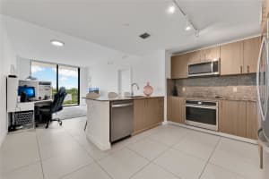 5350 NW 84th Ave 411, Doral, FL 33166 - MLS#F10513718