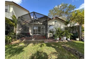 602 NW 108 terrace, Pembroke Pines, FL 33026 - MLS#F10513733