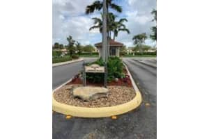 841 Twin Lakes Dr 841, Coral Springs, FL 33071 - MLS#F10513754