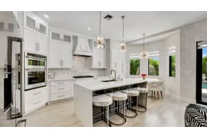 10800 Windward Street, Parkland, FL 33076 - MLS#F10513771