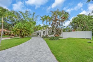 5114 Laird Lane, Jupiter, FL 33458 Sold 09/15/25