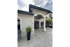 18821 NW 84th Ct 705-7, Hialeah, FL 33015 Sold 11/21/25