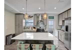 937 17th Street, Fort Lauderdale, FL 33315 - MLS#F10513809