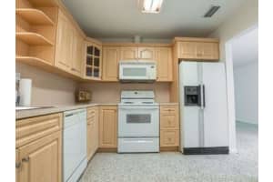 3210 SW 118th Ct, Miami, FL 33175 - MLS#F10513823