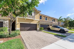 9572 Town Parc Circle North, Parkland, FL 33076 - MLS#F10513824