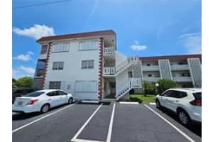 1490 Nw 43rd Ave 208, Lauderhill