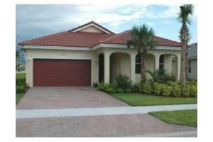 1807 Sw Jamesport Drive, Port Saint Lucie