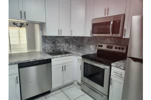 2801 NW 47 tER 403B, Lauderdale Lakes, FL 33313 - MLS#F10513873