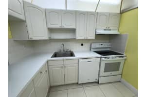 7797 Golf Circle Dr 304, Margate, FL 33063 - MLS#F10513875