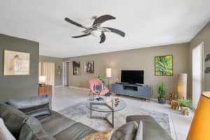 6334 Winding Brooke Way, Delray Beach