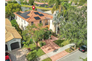 8235 NW 105th Ln, Parkland, FL 33076 - MLS#F10513896