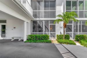 1700 S Ocean Blvd 4, Delray Beach, FL 33483 Sold 08/27/25