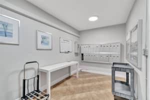 1700 S Ocean Blvd 4, Delray Beach, FL 33483 Sold 08/27/25