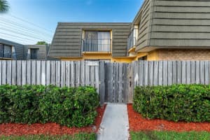 1624 16th Way, West Palm Beach, FL 33407 Sold 09/05/25