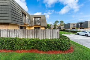 1624 16th Way, West Palm Beach, FL 33407 Sold 09/05/25