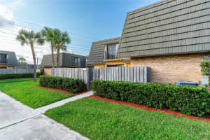 1624 16th Way, West Palm Beach, FL 33407 Sold 09/05/25