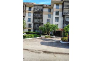 5570 Nw 44th St 501, Lauderhill
