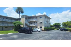 2668 N Garden Dr N 312, Lake Worth