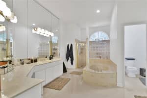 2965 Wentworth, Weston, FL 33332 - MLS#F10513985