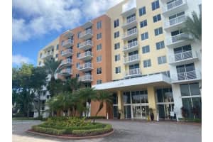 2775 Ne 187th St 523, Aventura