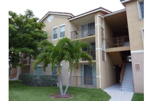 913 Villa Cir 913, Boynton Beach, FL 33435 - MLS#F10514010