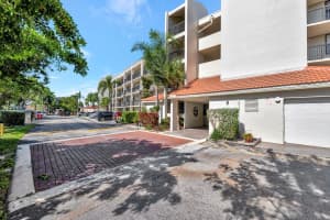 115 Lake Emerald Dr 403, Oakland Park, FL 33309 - MLS#F10514028