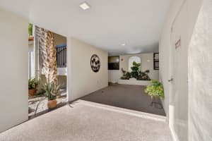 115 Lake Emerald Dr 403, Oakland Park, FL 33309 - MLS#F10514028