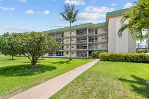 808 SE 7th St 105-B, Deerfield Beach, FL 33441 - MLS#F10514037