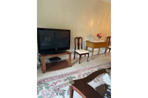 2801 Somerset Drive, Lauderdale Lakes, FL 33311 - MLS#F10514043