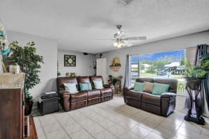 9516 NW 80th Ct, Tamarac, FL 33321 - MLS#F10514045