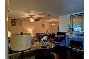 1390 NW 70th Ln, Margate, FL 33063 - MLS#F10514050