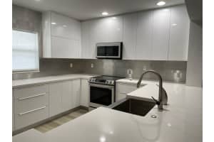 250 NE 20th St 210, Boca Raton, FL 33431 - MLS#F10514062