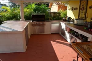 3038 Sw 7th St Miami, FL 33135 - Off Market