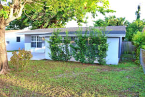 2724 NW 2nd St, Pompano Beach, FL 33069 Sold 11/14/25