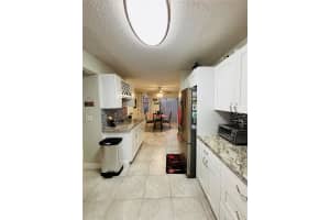 7213 Fairfax Dr 107, Fort Lauderdale, FL 33321 Sold 11/14/25