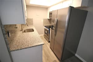 3217 NE 11th St 5, Pompano Beach, FL 33062 - MLS#F10514177