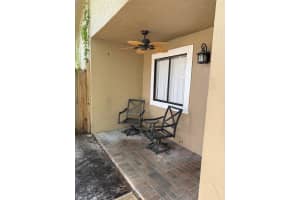 1216 Periwinkle Pl, Wellington
