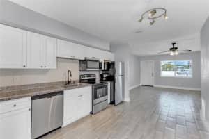 2822 N Dixie Hwy, Boca Raton, FL 33431 - MLS#F10514186