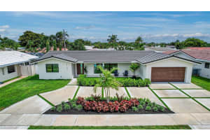 2109 NE 64th St, Fort Lauderdale, FL 33308 - MLS#F10514190