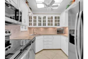 3050 NE 47th Ct 204, Fort Lauderdale, FL 33308 Sold 12/12/25