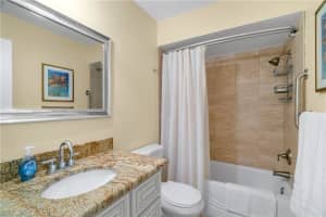 900 Jasmine Lane 203, Vero Beach, FL 32963 - MLS#F10514225