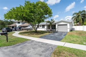 4360 NW 116th Ave, Sunrise, FL 33323 Sold 10/22/25